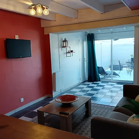 Villa La Petite Charentaise Beurlay Esterno foto